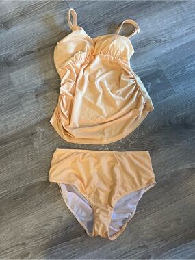 Women's golden yellow ruched Tankini Set - High Waist Swim Bottoms. ?size 8-10